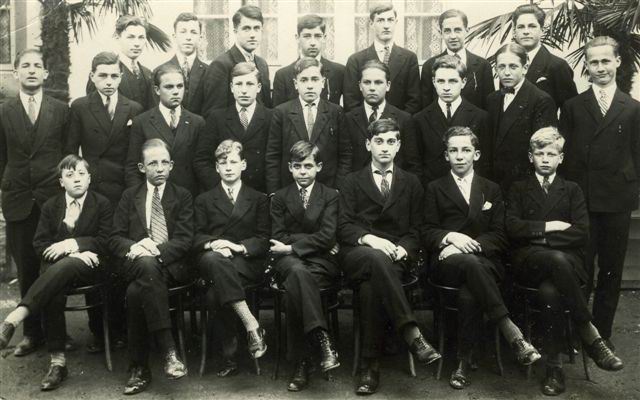  PHOTO Student Group PHOTO at  La Villa Saint-Jean 1930_1931