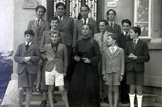  PHOTO Student Group PHOTO at  La Villa Saint-Jean 1939-45