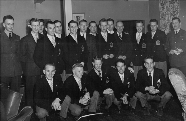 Photo: RCAF Flyers at Ottawa Welcome Home Reception Dinner
