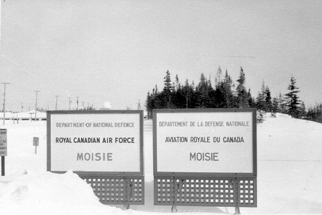Photo: RCAF Moisie Sign at Station Entrance 