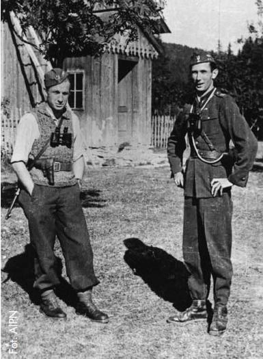 1944 Photo of Przyjaciel and Andrzej