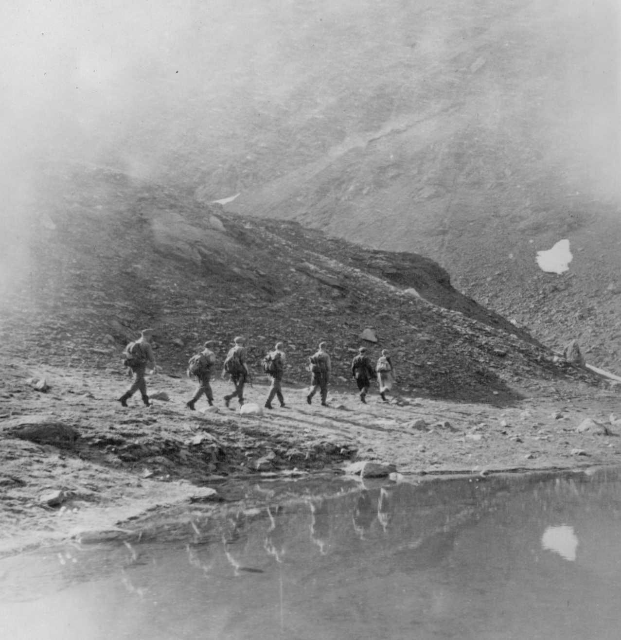 PHOTO 1: Höghfjell Aircraft Rescue Operation Late August 1946