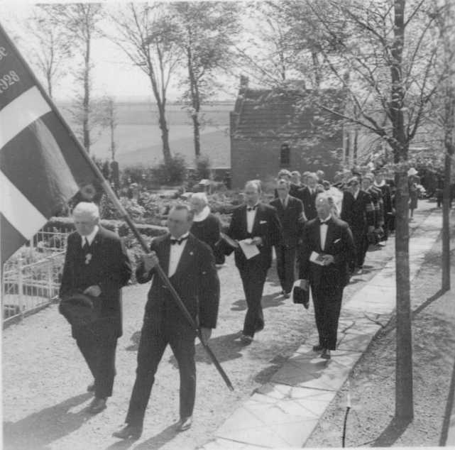 Photo 2 of Funeral of RAF Airman A.H. Hall